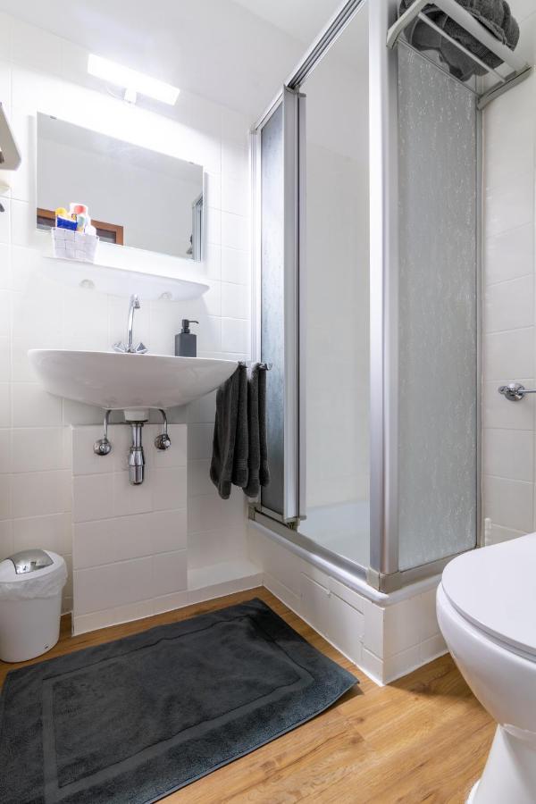 Kuschelige Ferienwohnung Mit Wlan & Privatparkplatz Kaiserslautern Exterior foto